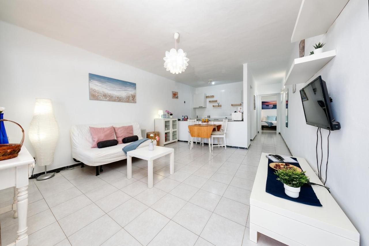 Suite Helios Relax A 500M De La Playa Puerto del Carmen  Exteriör bild